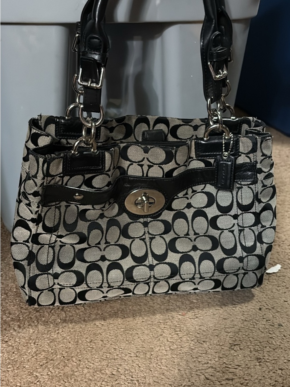 Coach Black and Cream Penelope vintage shoulder bag